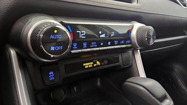 2020 Toyota RAV4 Hybrid LE