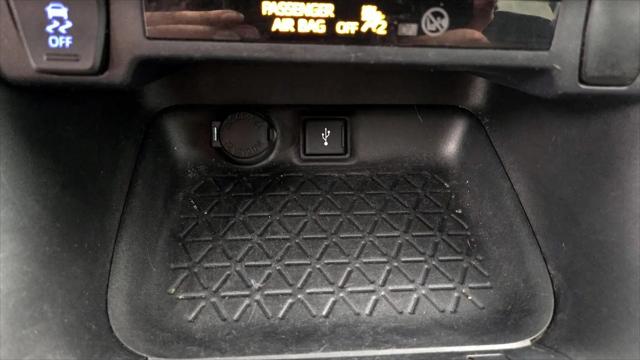 2020 Toyota RAV4 Hybrid LE