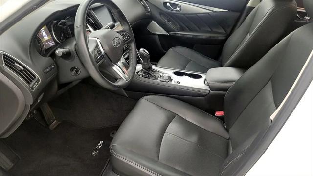 2022 INFINITI Q50 LUXE