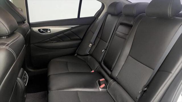 2022 INFINITI Q50 LUXE