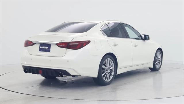 2022 INFINITI Q50 LUXE