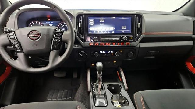 2025 Nissan Frontier Crew Cab PRO-4X 4x4