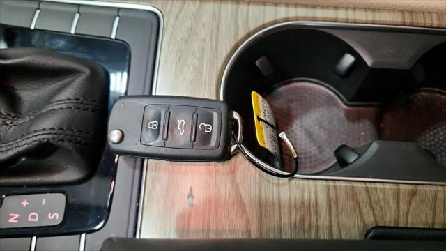 2017 Volkswagen Passat 1.8T SE