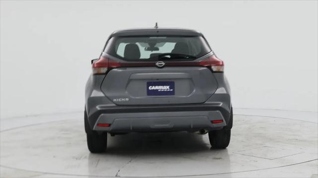2022 Nissan Kicks S Xtronic CVT