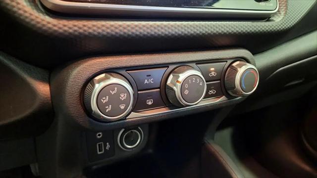 2022 Nissan Kicks S Xtronic CVT