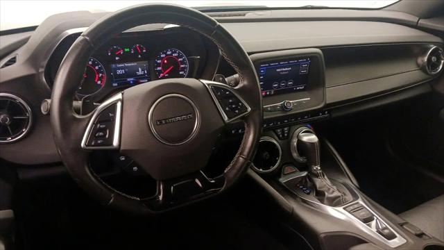 2020 Chevrolet Camaro RWD Convertible 2LT