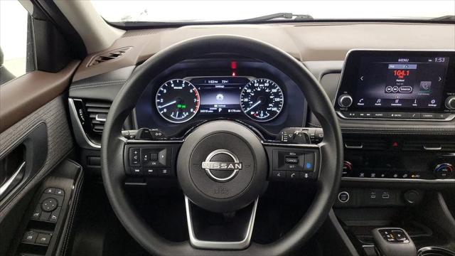 2022 Nissan Rogue SV FWD