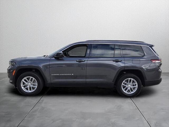 2026 Jeep Grand Cherokee Altitude 4x2