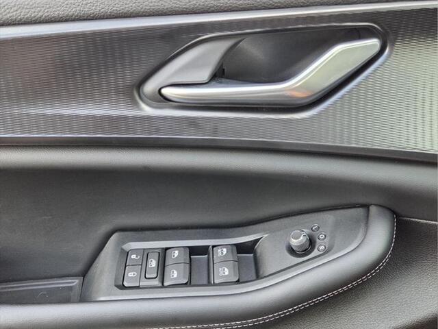 2026 Jeep Grand Cherokee Altitude 4x2