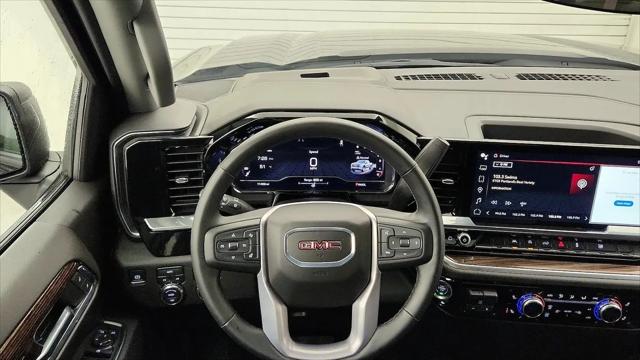 2025 GMC Sierra 1500 4WD Crew Cab Short Box Elevation with 3VL