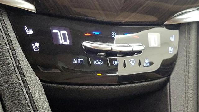 2023 Cadillac XT6 AWD Premium Luxury
