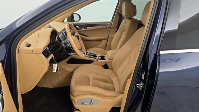 2015 Porsche Macan S