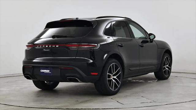 2022 Porsche Macan Macan