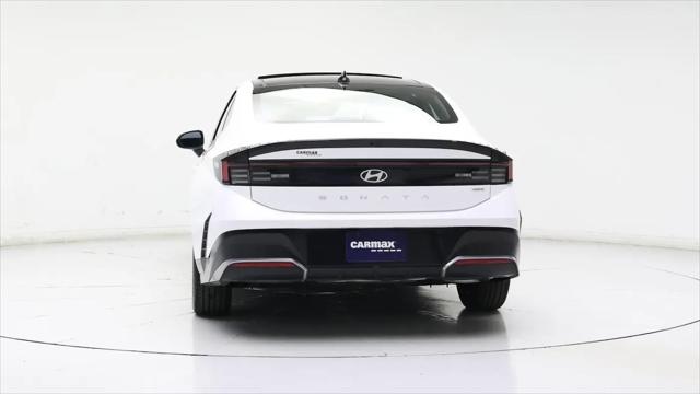 2026 Hyundai Sonata Hybrid SEL