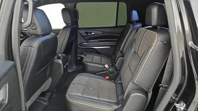 2025 Chevrolet Traverse FWD High Country