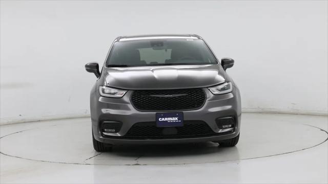 2022 Chrysler Pacifica Hybrid Touring L