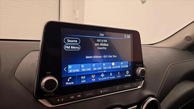 2024 Nissan Sentra SV Xtronic CVT