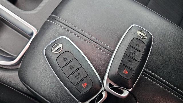 2024 Nissan Sentra SV Xtronic CVT
