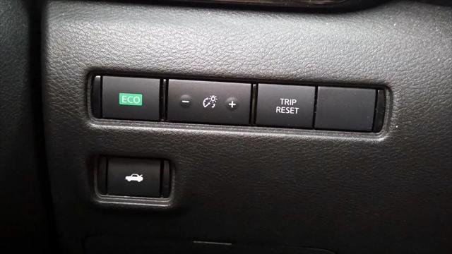 2020 Nissan Sentra SV Xtronic CVT