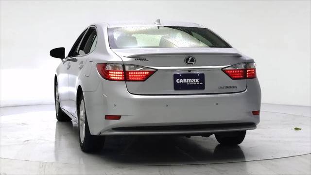 2015 Lexus ES 300h ES 300h