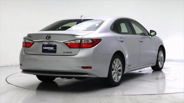 2015 Lexus ES 300h ES 300h