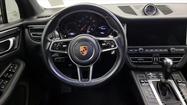 2020 Porsche Macan Macan