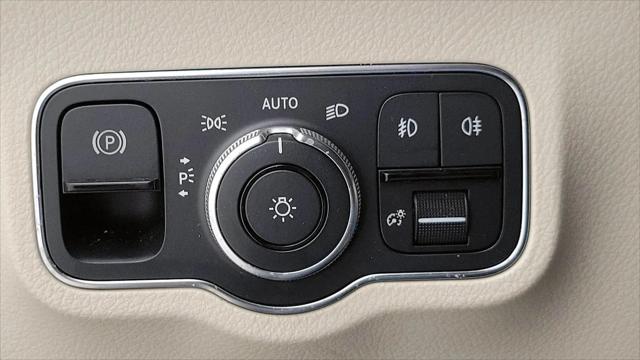 2022 Mercedes-Benz GLB GLB 250