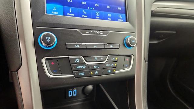 2020 Ford Fusion Hybrid SE