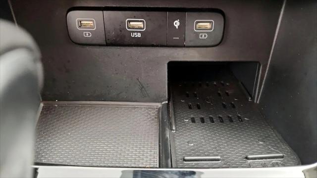 2024 Kia Carnival MPV EX