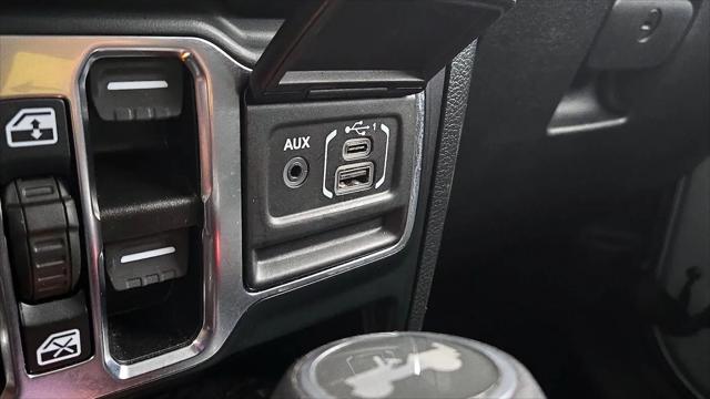 2022 Jeep Wrangler Unlimited Willys 4x4