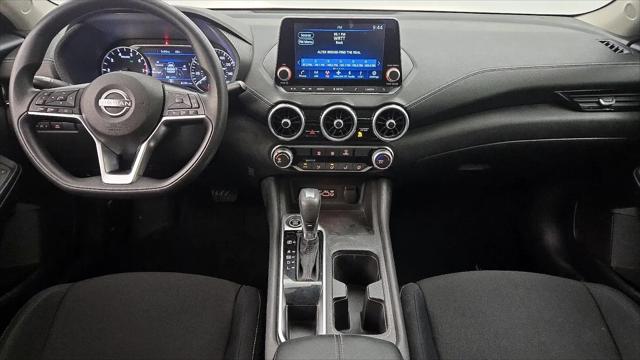 2024 Nissan Sentra SV Xtronic CVT