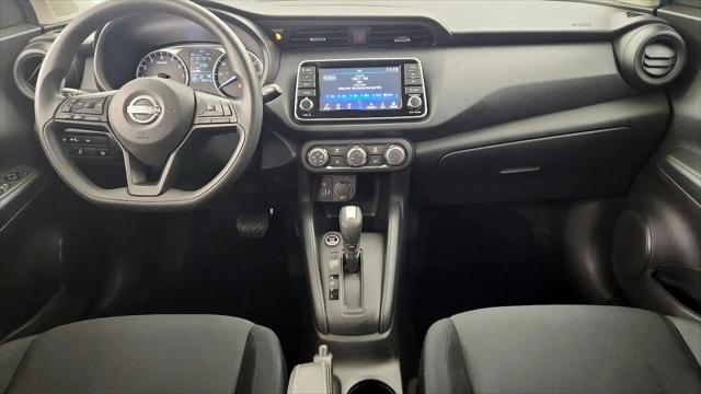 2024 Nissan Kicks S Xtronic CVT