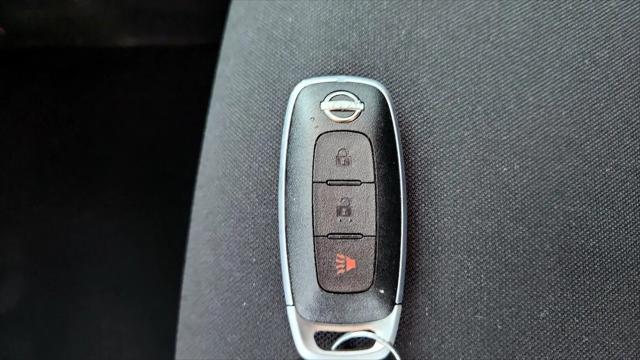2024 Nissan Kicks S Xtronic CVT