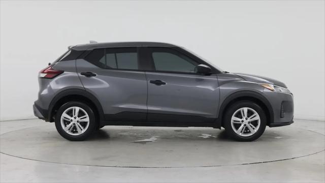 2024 Nissan Kicks S Xtronic CVT