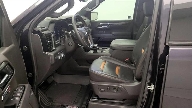 2025 GMC Sierra 1500 4WD Crew Cab Short Box AT4