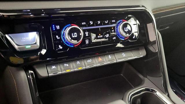 2025 GMC Sierra 1500 4WD Crew Cab Short Box AT4