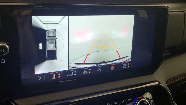 2025 GMC Sierra 1500 4WD Crew Cab Short Box AT4