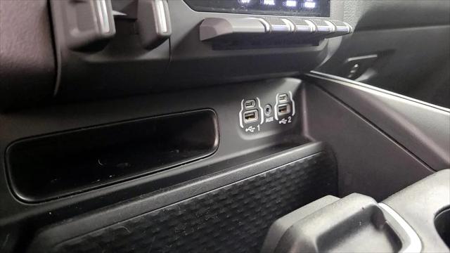 2022 Ram 1500 Big Horn Crew Cab 4x4 6'4" Box