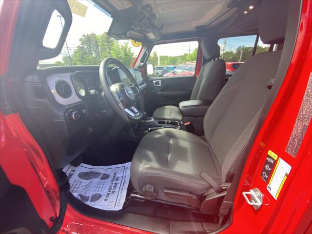 2025 Jeep Wrangler 4-Door Sahara 4x4