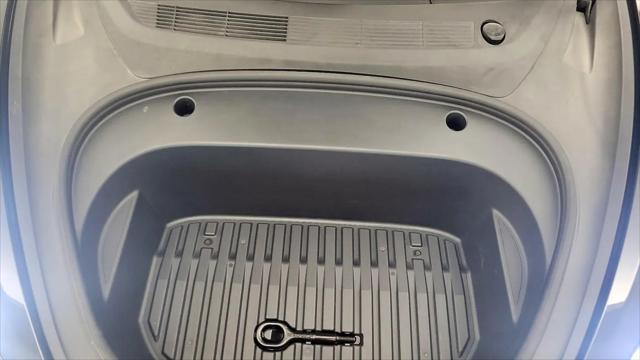 2021 Tesla Model 3 Standard Range Plus Rear-Wheel Drive