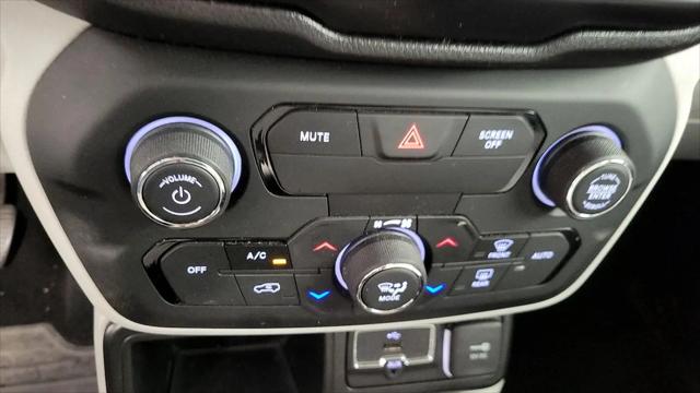 2018 Jeep Renegade Latitude FWD