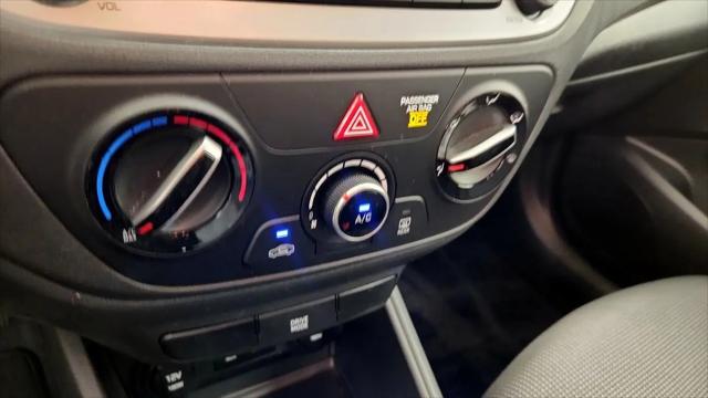 2020 Hyundai Accent SE