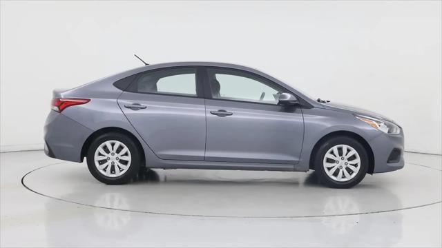 2020 Hyundai Accent SE