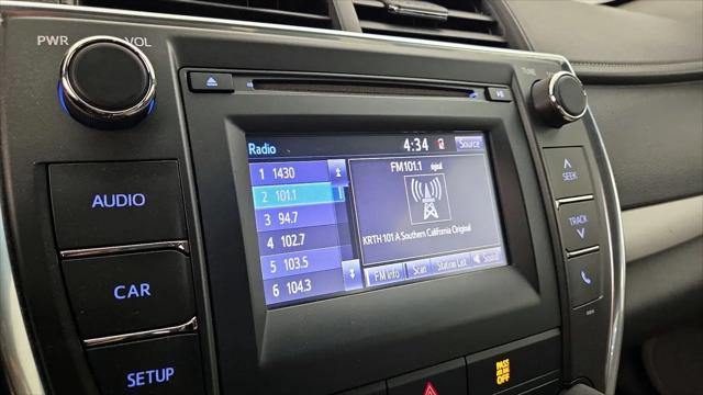 2017 Toyota Camry SE