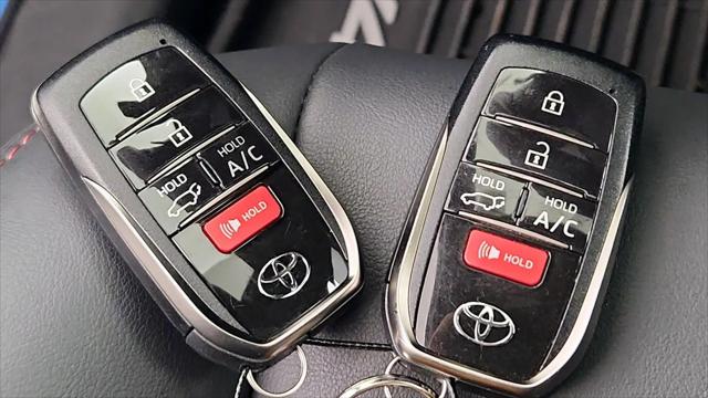 2025 Toyota RAV4 Plug-In Hybrid XSE