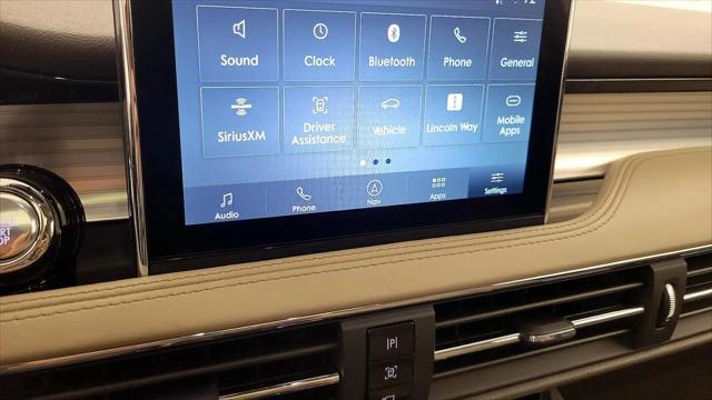 2022 Lincoln Corsair Standard