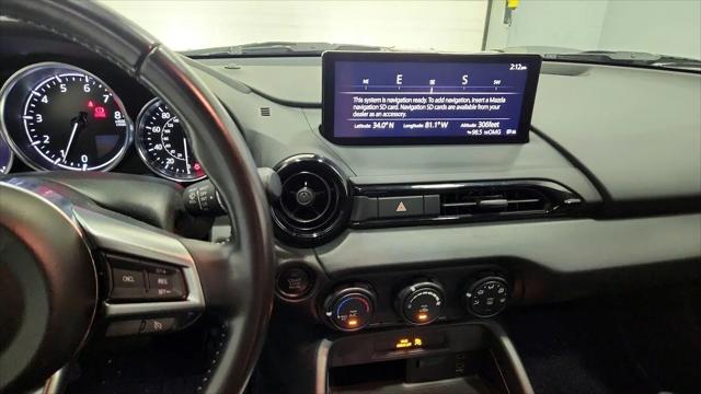 2025 Mazda MX-5 Sport