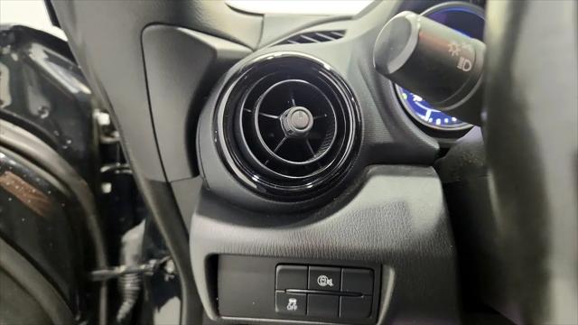2025 Mazda MX-5 Sport