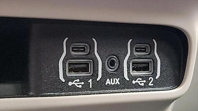 2021 Chrysler Pacifica Touring