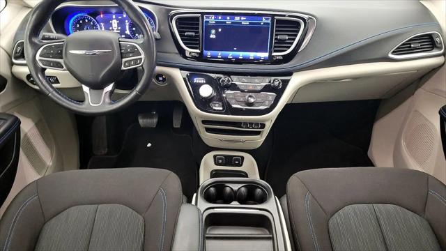 2021 Chrysler Pacifica Touring